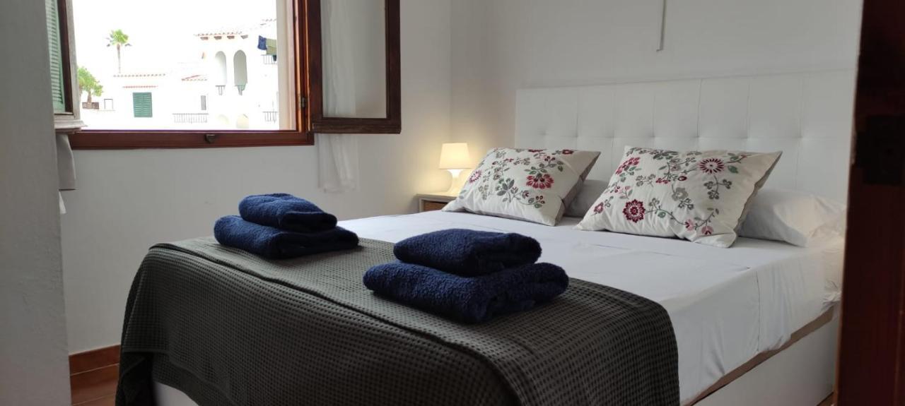 Precioso Apartamento Residencial Con Piscina Cala En Porter  Εξωτερικό φωτογραφία