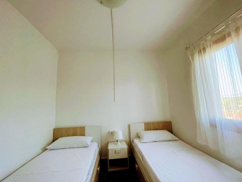 Precioso Apartamento Residencial Con Piscina Cala En Porter  Εξωτερικό φωτογραφία