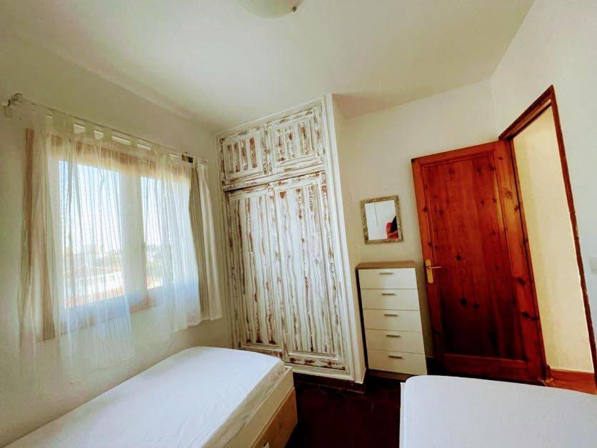 Precioso Apartamento Residencial Con Piscina Cala En Porter  Εξωτερικό φωτογραφία